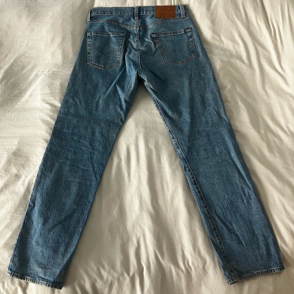Levi’s Men’s 501 ‘93 Straight Fit Medium Wash Jeans W 30 x L 30 - Picture 6 of 13